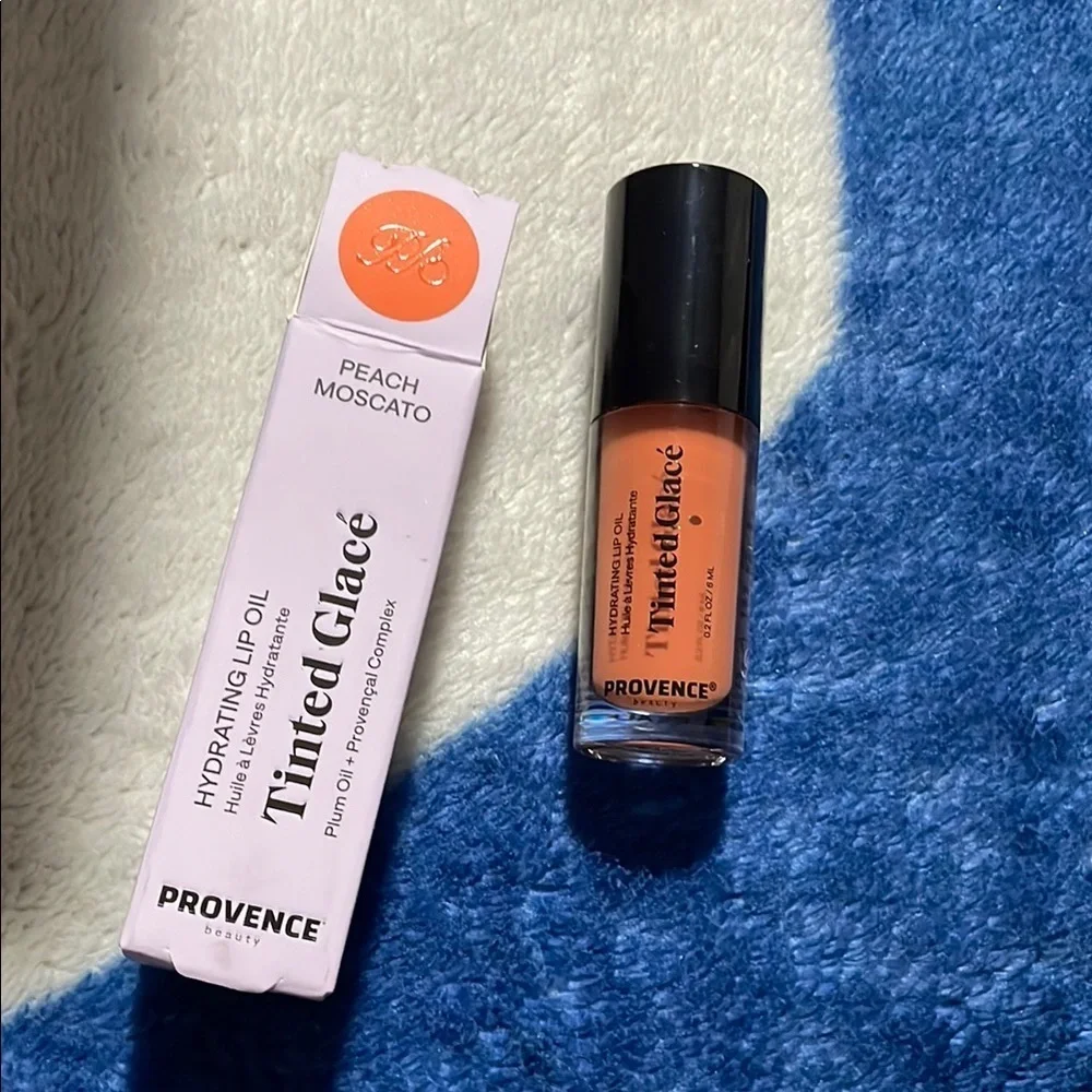 Tinted Glacé Hydrating Lip Oil - Peach Moscato
